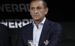 escalação do corinthians: ramón díaz esboça insistência no 4 3 3 com novidades contra o cuiabá