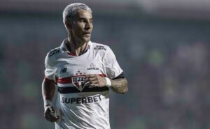 ex empresário de ferreirinha chama atenção do grêmio com desabafo pesado: “peguei um manco e me traiu”