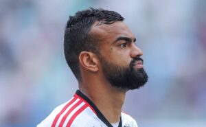 flamengo quer vender fabrício bruno e lateral wesley na próxima janela de transferências