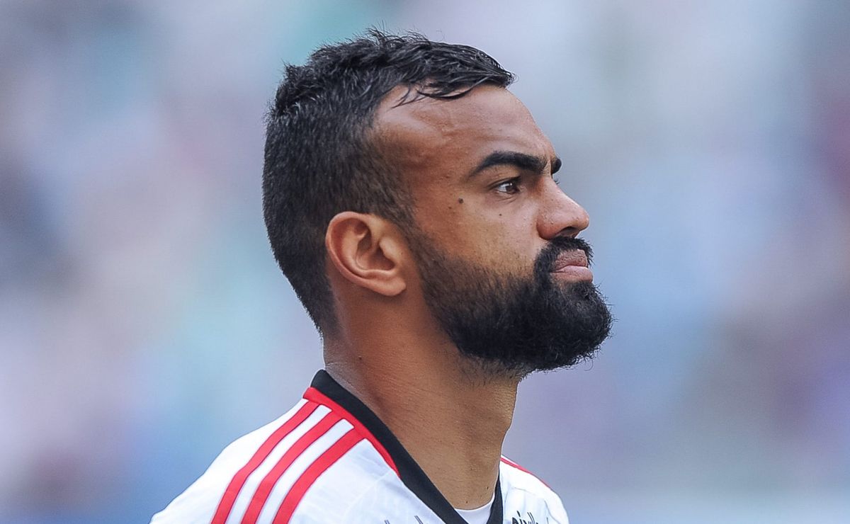 flamengo quer vender fabrício bruno e lateral wesley na próxima janela de transferências