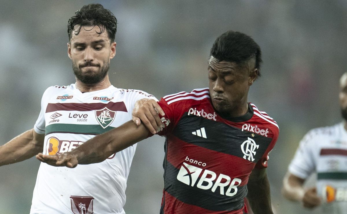 fluminense vence o flamengo por 2 x 0 no brasileirão betano