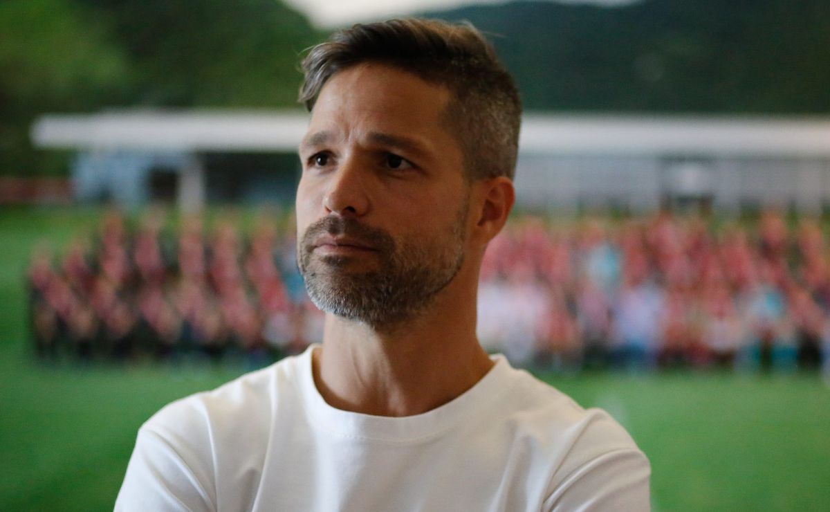 diego ribas negocia para assinar com rival do flamengo e surpreende torcida flamenguista