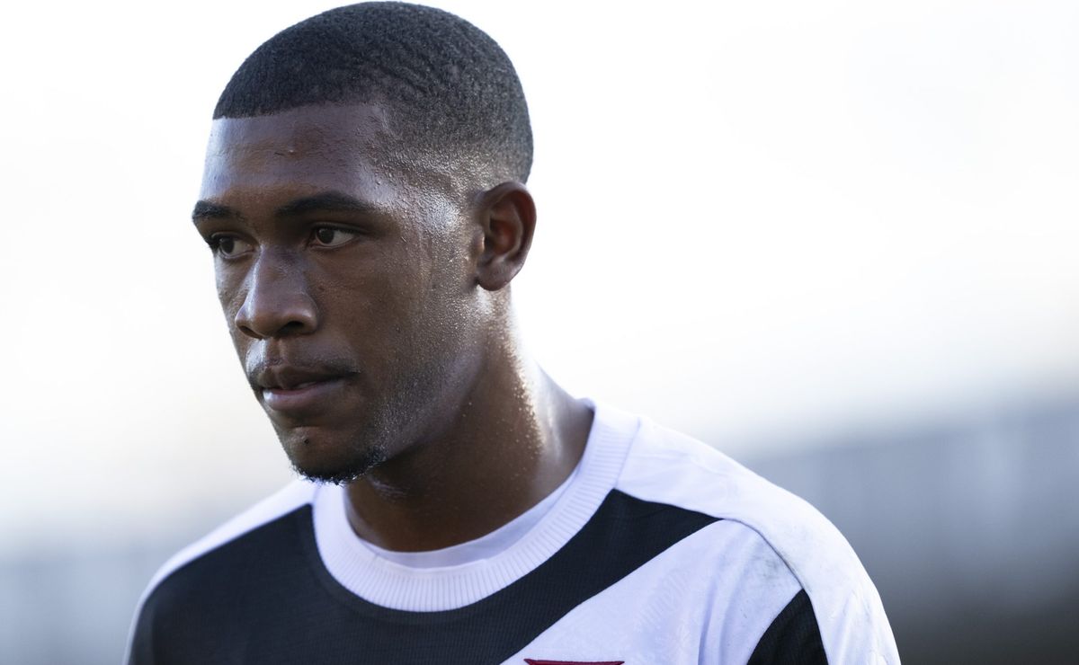 vasco recebe decisão oficial do stjd e punição de rayan é descartada