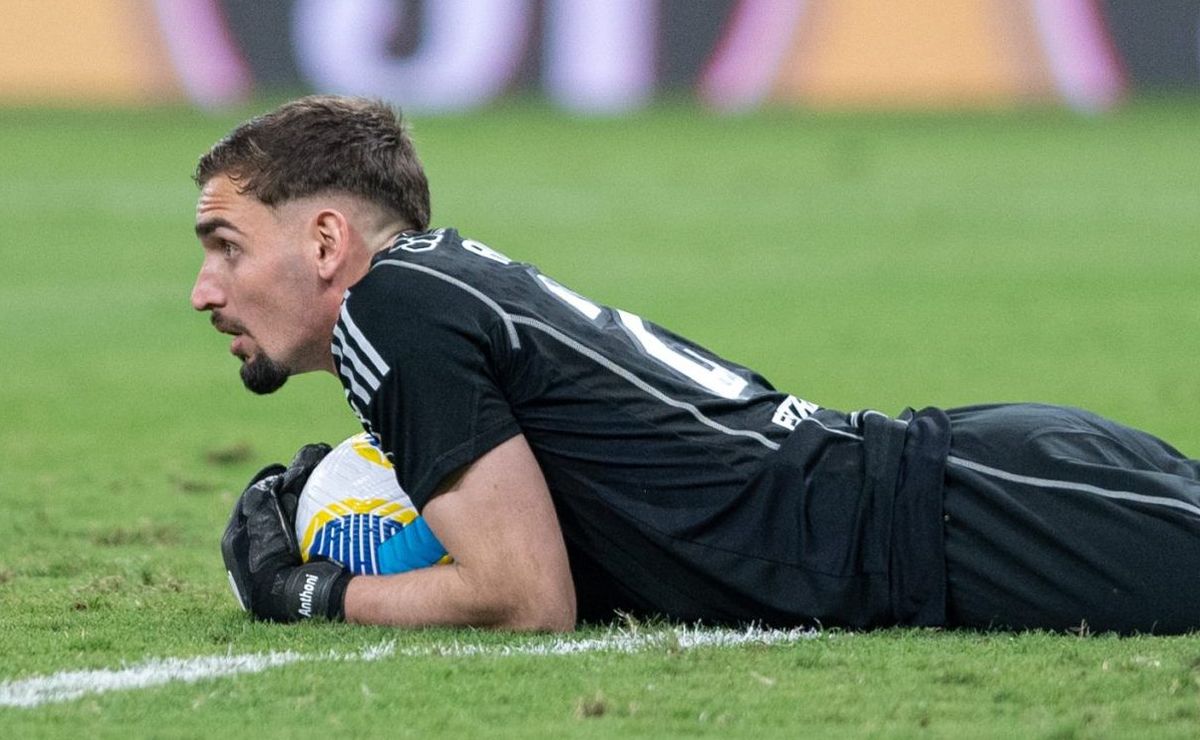 anthoni vai permanecer no inter e será reserva de rochet em 2025