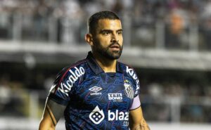 rincón desfalca santos de fábio carille após convocação para seleção venezuelana