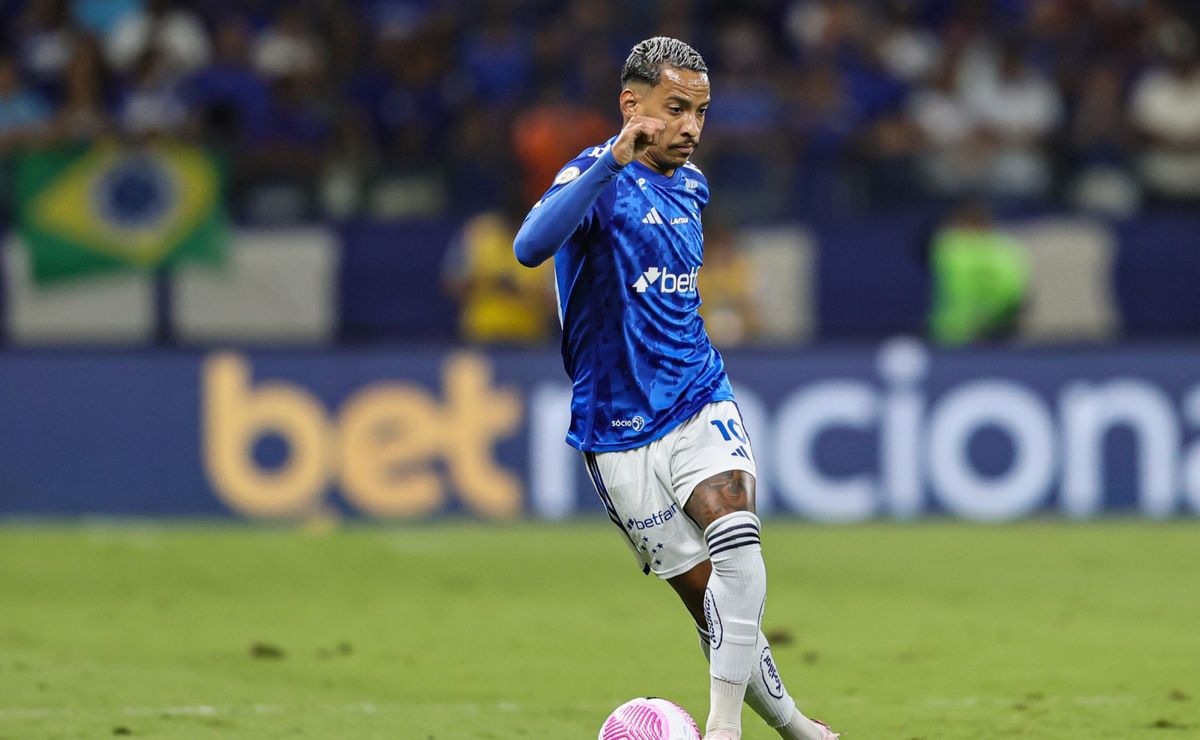 matheus pereira chama atenção da torcida, e cruzeiro empata com bahia