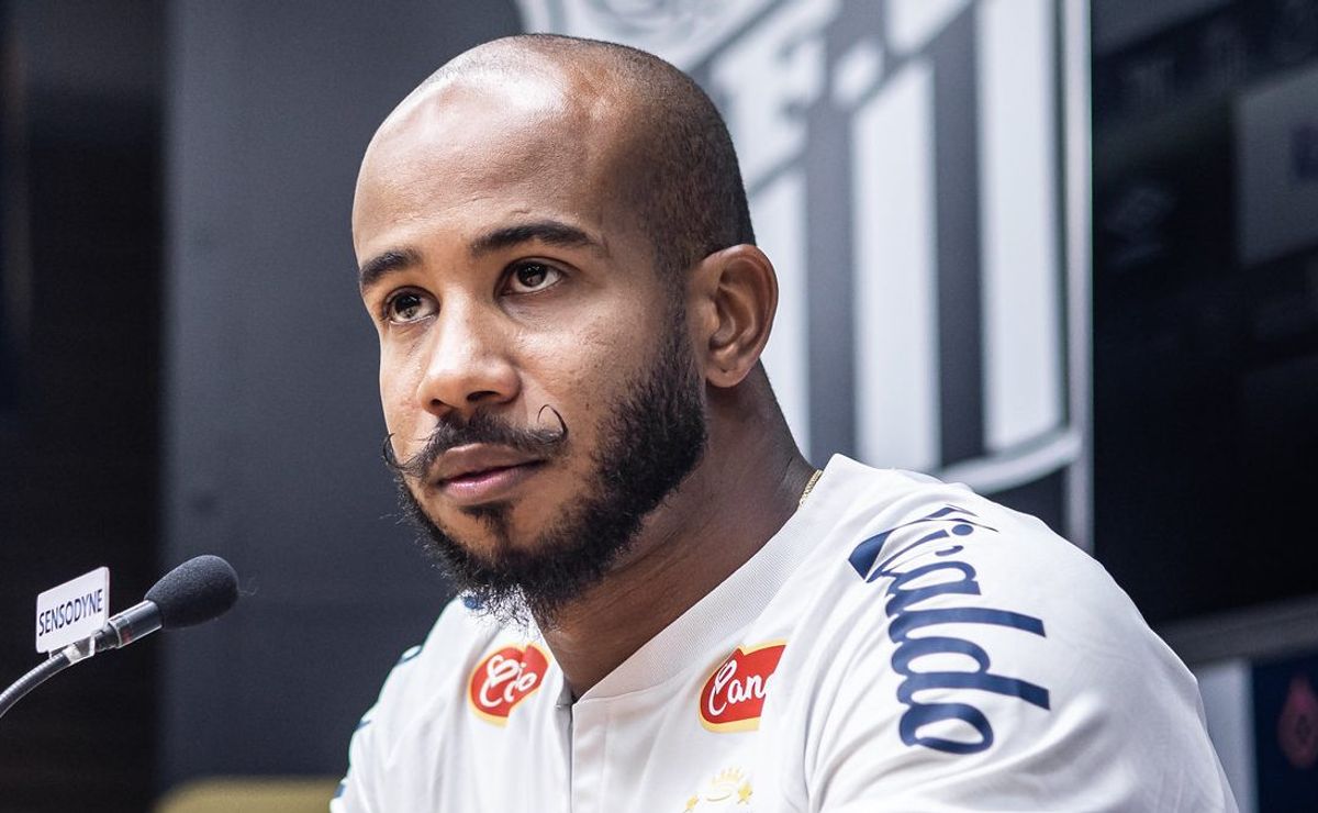 permanência de patrick no santos pode ficar r$ 1,4 milhões mais cara em 2026