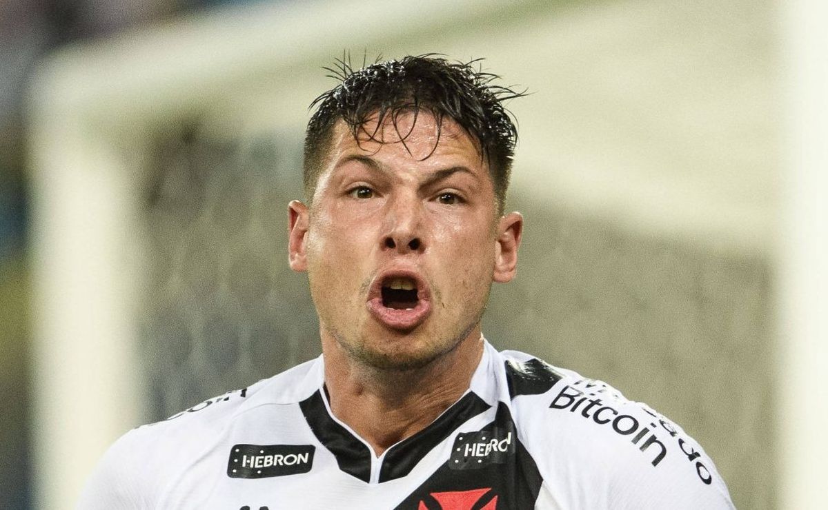 emprestado pelo vasco, capasso marca golaço pelo olimpia par e causa divisão: “melhor que…”