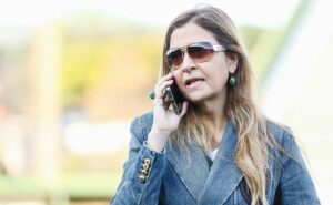 leila pereira toma decisão final sobre contratar reforço pedido por abel ferreira para 2025