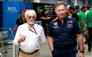 ecclestone aposta as fichas na mclaren em 2024 e elogia piastri: “tem algo mágico”