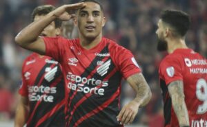 athletico paranaense topa vender christian ao palmeiras e verdão manda aviso