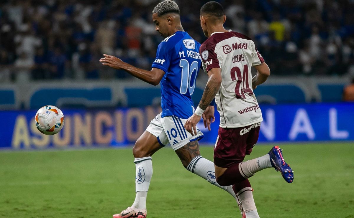 cruzeiro abre o placar mas leva empate pela semifinal da copa sul americana