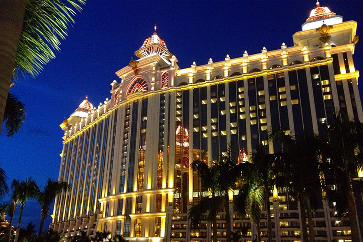 casinos in macau: galaxy entertainment group net revenue up 11% in q3