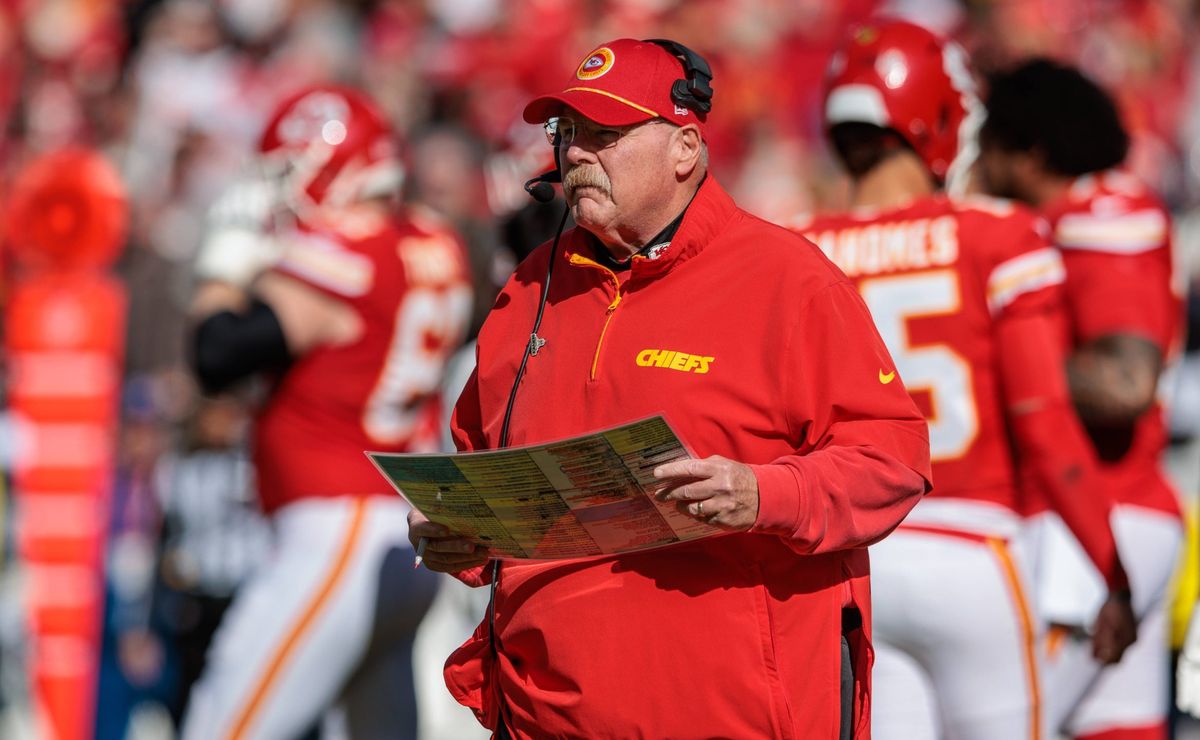 kareem hunt envia mensagem clara a andy reid sobre isiah pacheco e alerta o resto da nfl