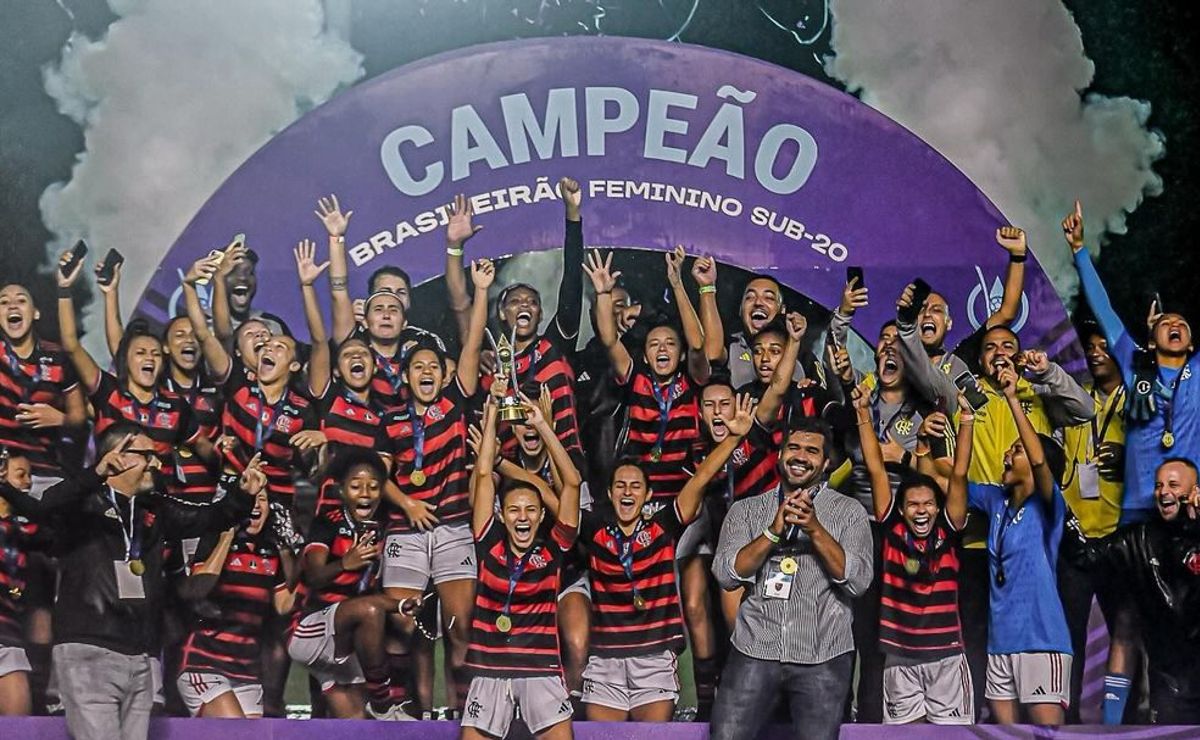 flamengo goleia botafogo e conquista título inédito do brasileirão sub 20 e torcida celebra: "craques demais"