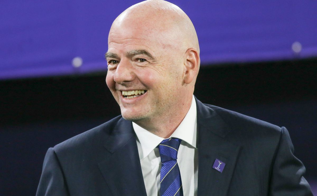 fifa de gianni infantino pode pagar r$ 114 milhões ao fluminense pelo super mundial de clubes