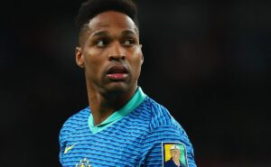 wendell, alvo do corinthians, bate o martelo sobre retorno para o futebol brasileiro