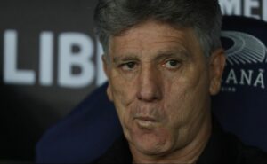 renato pode “levar” soteldo caso deixe o grêmio em 2025 para assinar com o santos