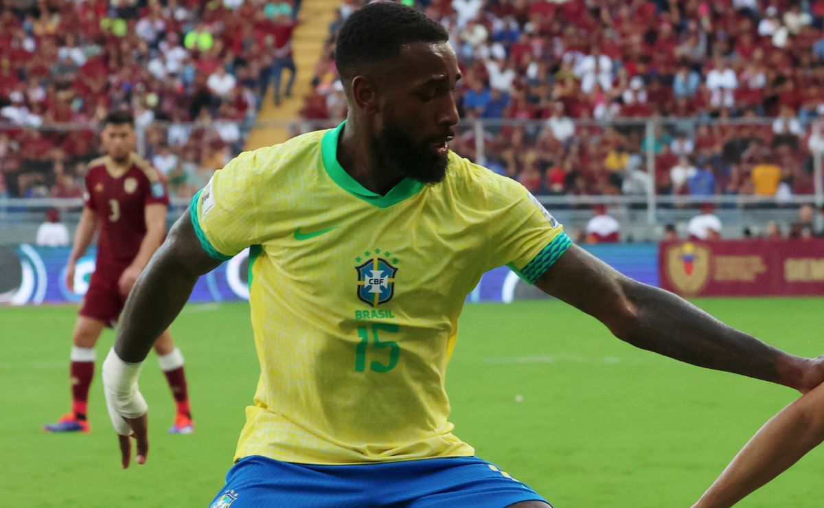 gerson brilha em campo na seleção brasileira de dorival júnior em lance com vini jr: “absurdo”