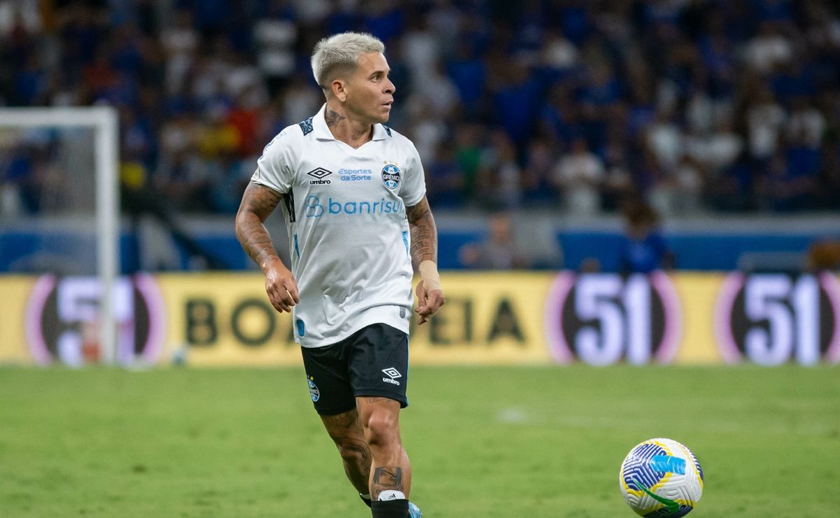 soteldo fica irritado com renato portaluppi e ameaça deixar o grêmio: "não jogo"