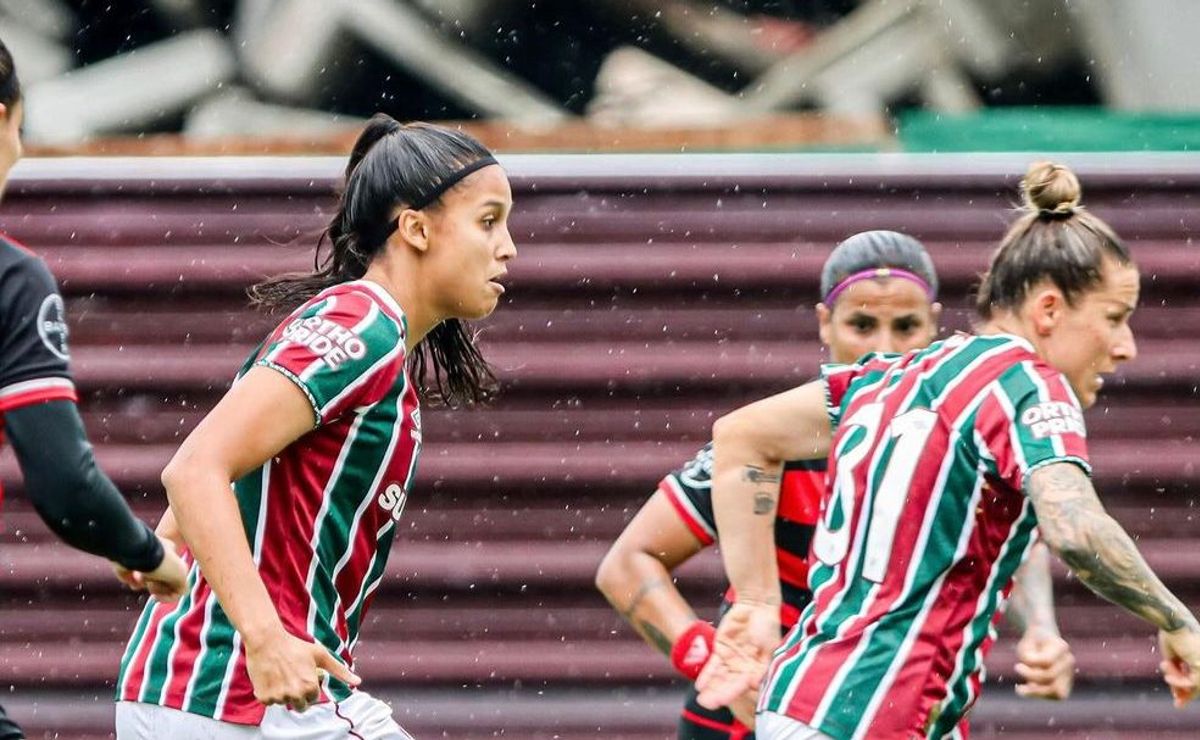 atacantes do fluminense revelam conversa decisiva com hoffmann antes de empate contra o flamengo