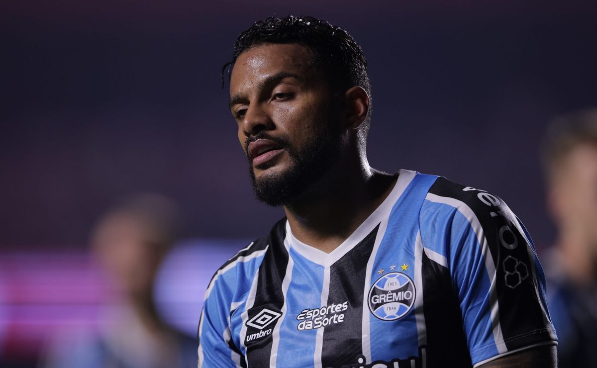 reinaldo critica postura do grêmio contra o palmeiras pelo brasileirão série a: "ficou difícil..."