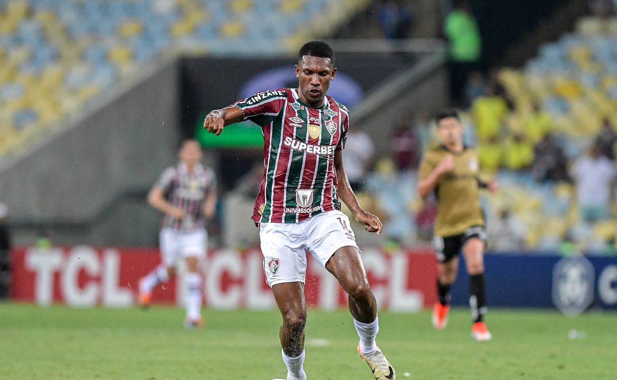 fluminense vive crise por lelê e pode sofrer transfer ban na fifa por dívida