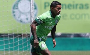 dudu volta a ignorar folga e quer foco no palmeiras ao lado de piquerez, prestes a retornar  