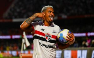 cruzeiro quer pagar um dos maiores salários do brasil para tirar luciano do são paulo 