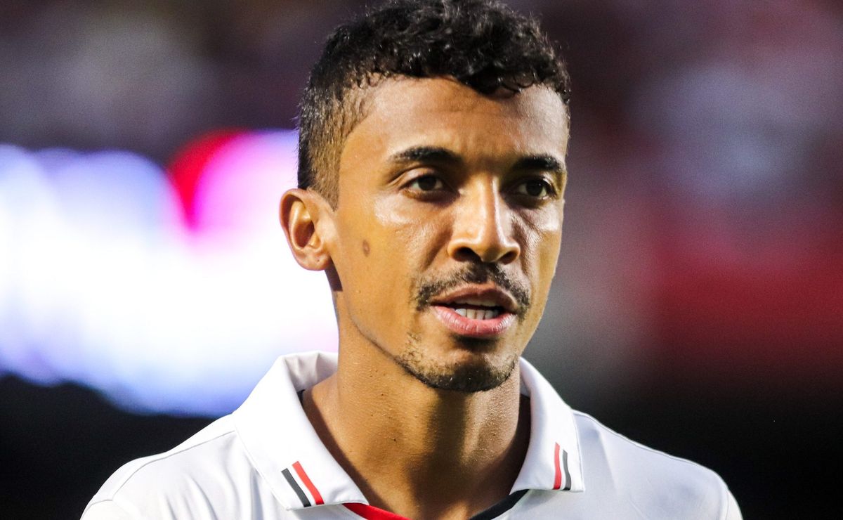 são paulo tem um detalhe para definir para renovar com luiz gustavo 