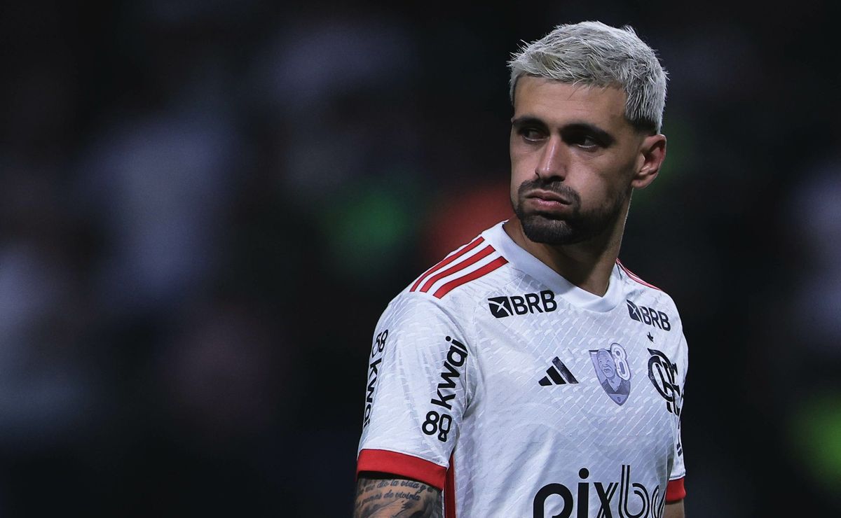 arrascaeta é sincero ao falar sobre a saída de gabigol do flamengo: "muita gratidão"