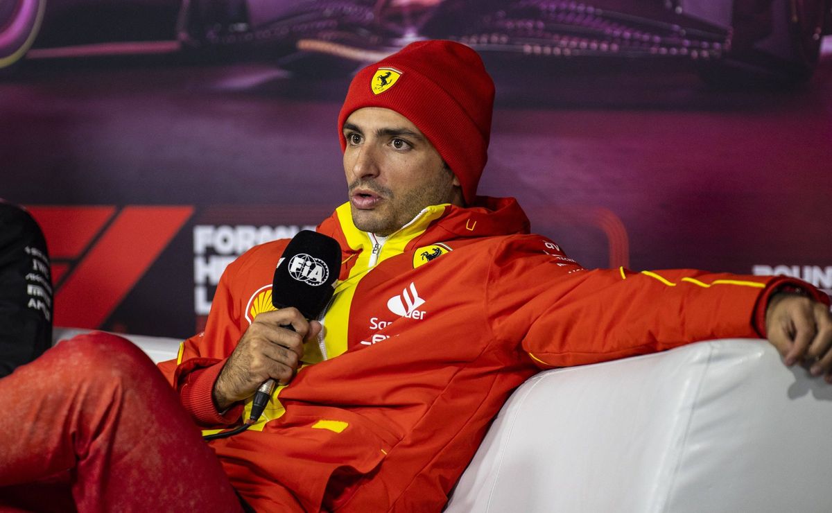 carlos sainz expressa frustração com desempenho da ferrari no gp de las vegas