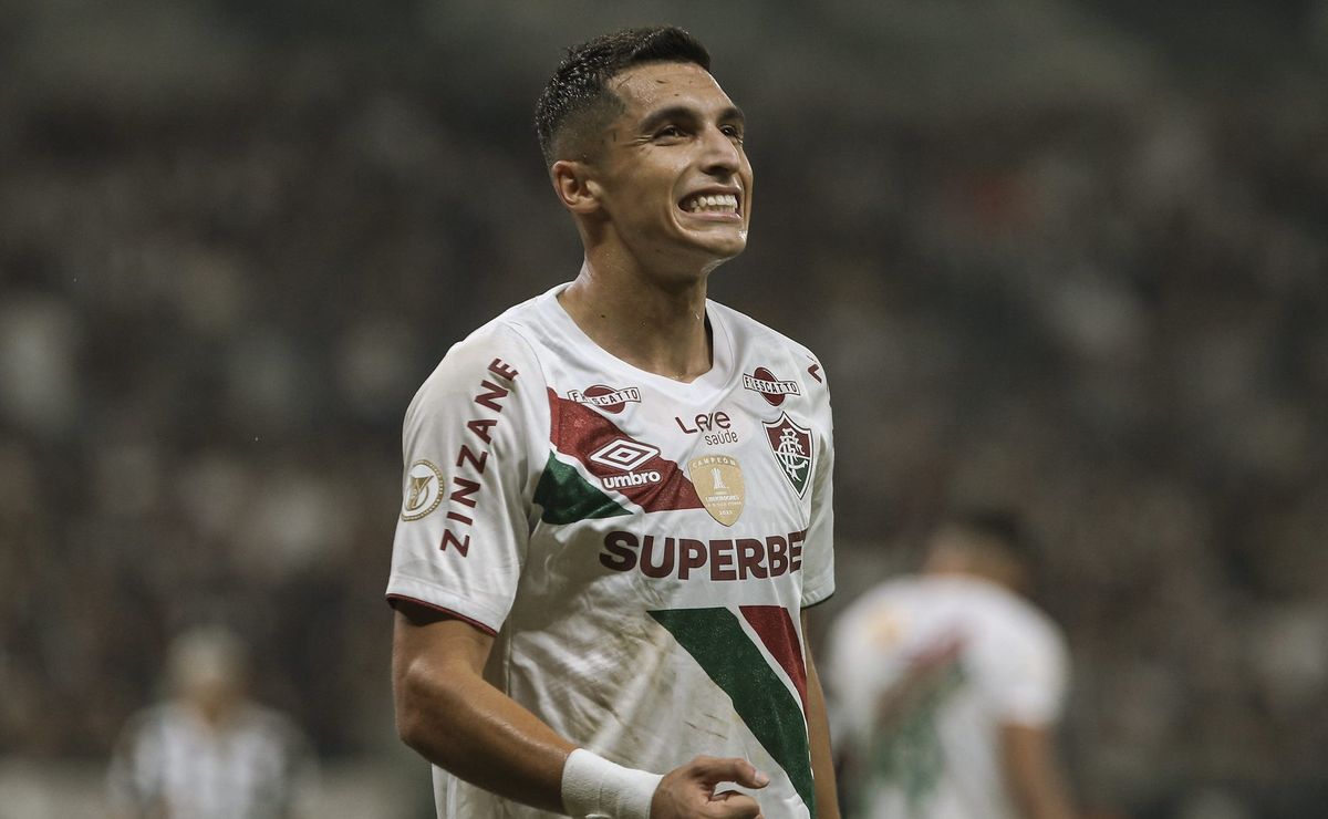 kevin serna vive novo cenário no fluminense e retorno após lesão deve acontecer em momento decisivo