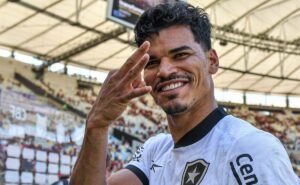 santos não para em danilo barbosa e quer também meia do cruzeiro 