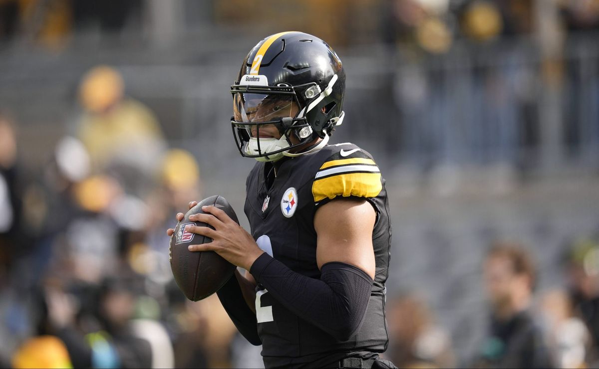 nfl: justin fields envia mensagem clara a mike tomlin e russell wilson sobre seu papel com os steelers