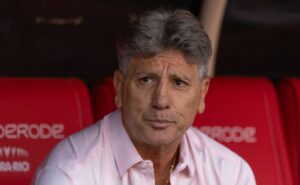 renato gaúcho quebra o silêncio e dá veredito sobre deixar o grêmio: "ouvir a torcida