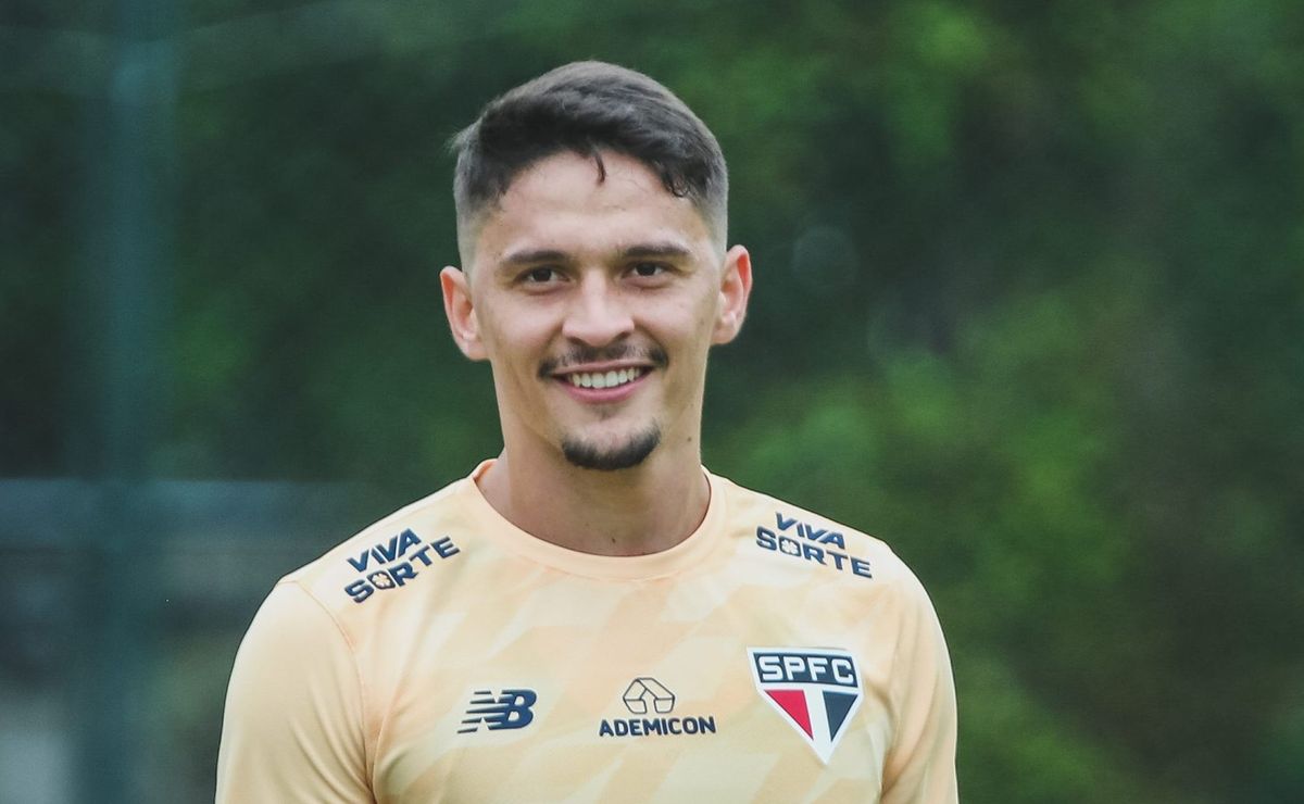 pablo maia decide encurtar as férias para voltar antes ao são paulo