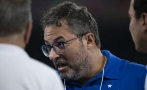 mattos desabafa antes de racing arg x corinthians pela sul americana: "um pouco acima, mas..."