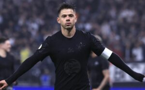 renovação de romero influencia folha salarial do corinthians de augusto melo, segundo samir carvalho