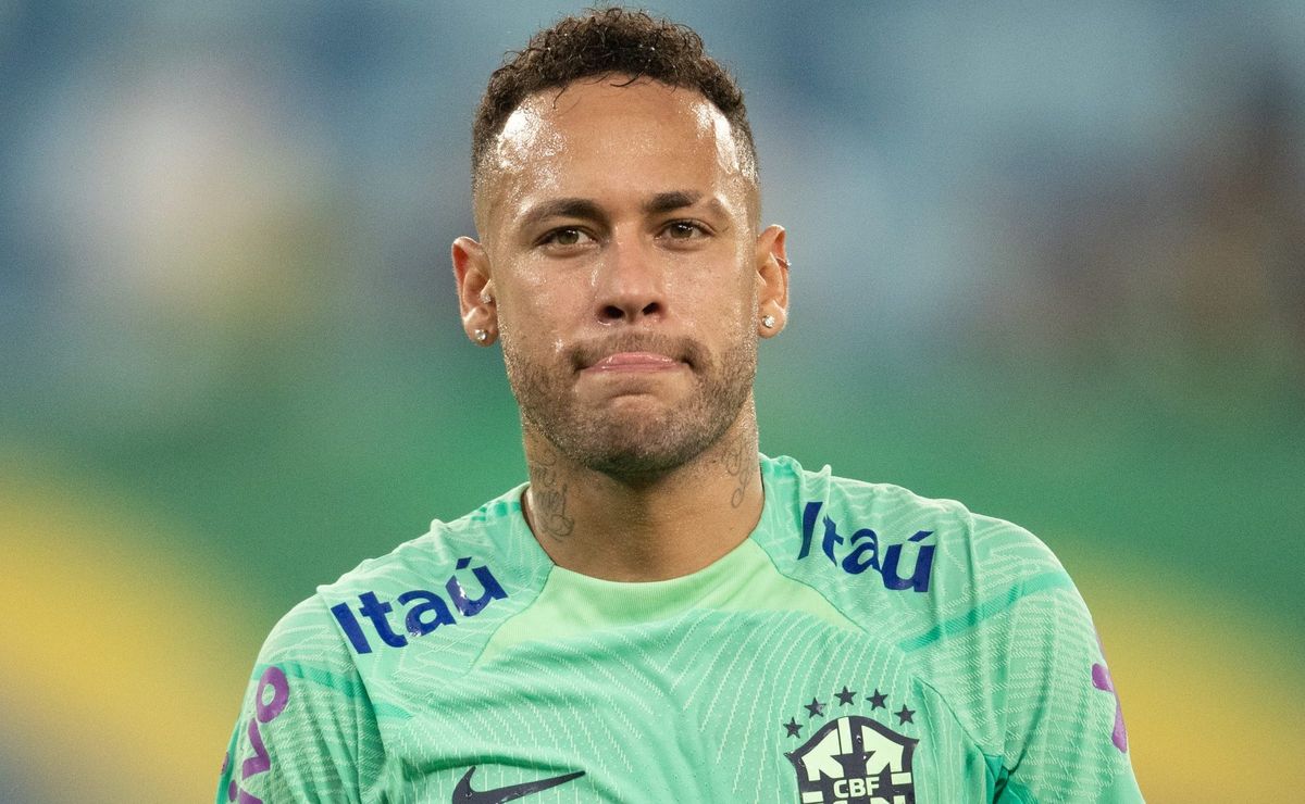 al hilal pode considerar multa de r$ 490 milhões de neymar empecilho para saída; santos monitora