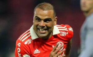 internacional define tempo de novo contrato de gabriel mercado; vínculo vai até 2025