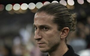 saída de filipe luís do flamengo para o atlético de madrid tem atualização importante