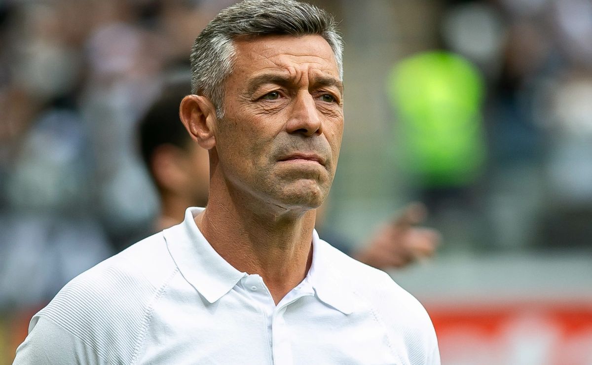 pedro caixinha é o novo técnico do santos e marcelo teixeira também fecha com mais 2, diz repórter 