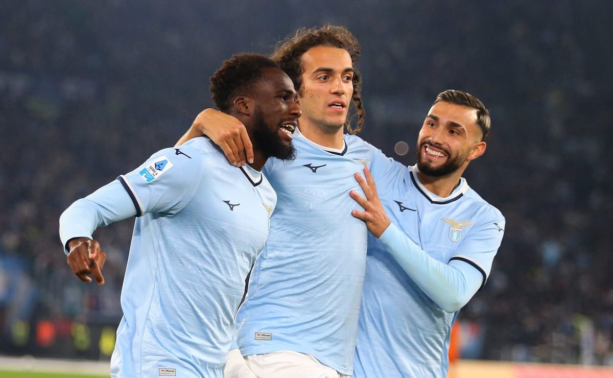 lazio recebe o porto querendo manter 100% na europa league. veja as odds