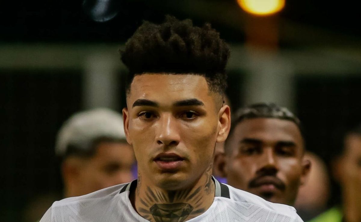 west ham oferece r$ 218 milhões por igor jesus e botafogo define futuro do atacante