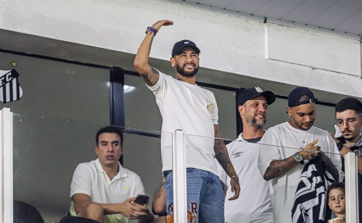 neymar comemora após santos vence o vila nova pela série b: "voltamos para onde..."