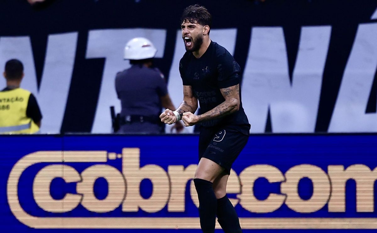 torcida do corinthians fica encantada com desempenho de yuri alberto contra o palmeiras