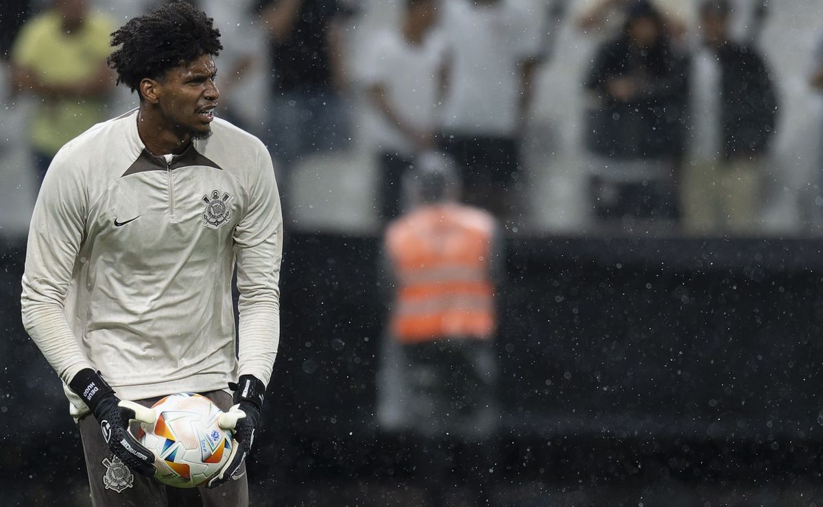 hugo souza será comprado pelo corinthians após um detalhe ser resolvido 