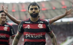 recordes à vista: marcas históricas que flamengo de gabigol e atlético mg de hulk podem alcançar