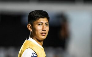 miguelito 'reaparece' no santos no brasileirão de aspirantes e revolta torcida: "não estava..."